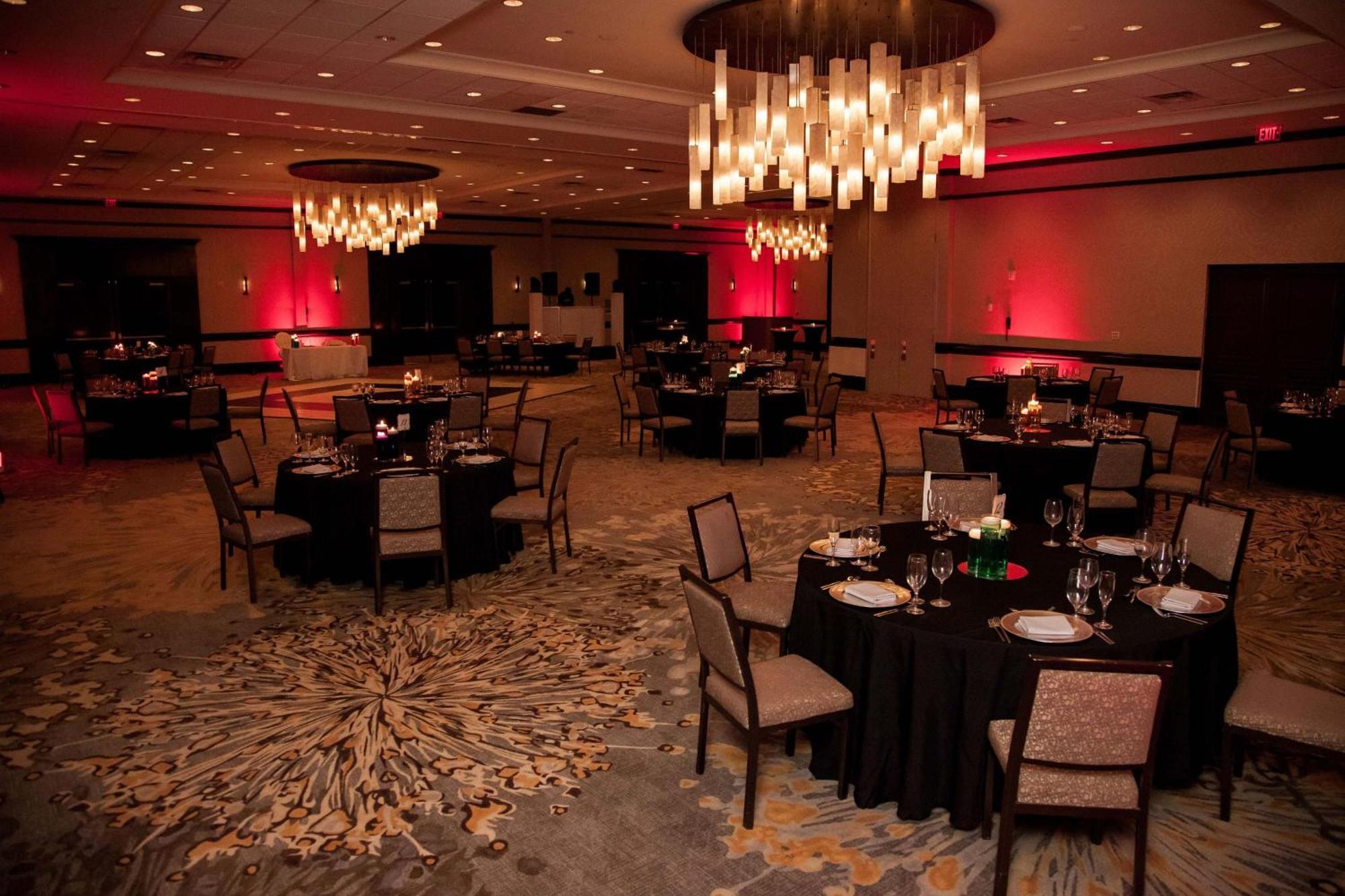 The Westin Mount Laurel Hotel Exterior photo